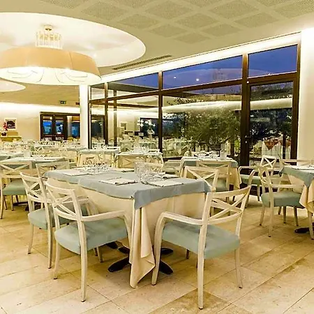 Grande Baia Hotel