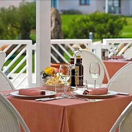 Hotel Grande Baia 4*